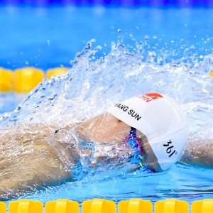 官方娱乐平台-王者归来！东契奇复出即献史诗级表演，DWG主场陷入狂欢，东契奇复出献史诗级表演引爆主场，王者归来点燃全场狂欢