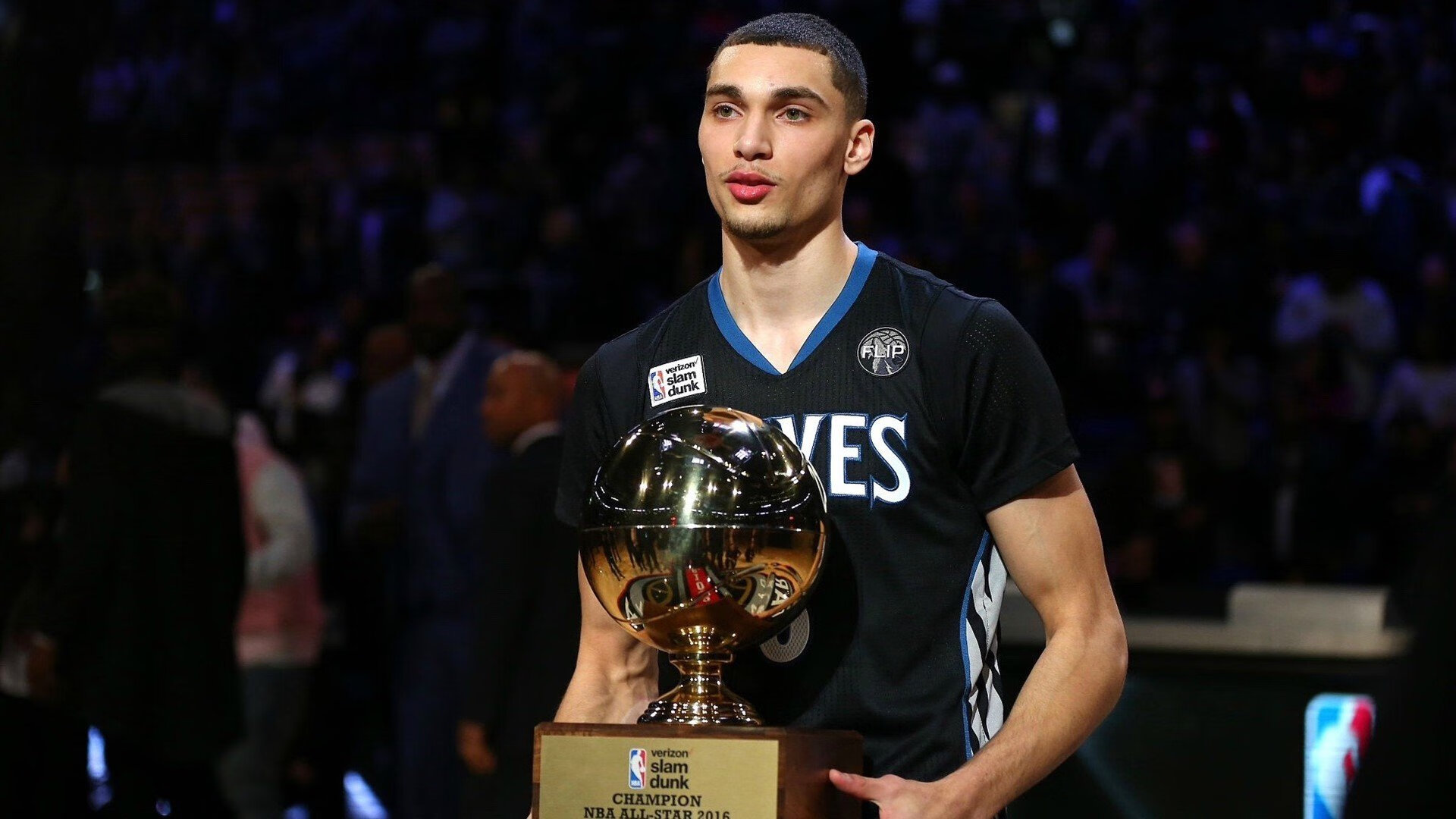 篮网新星如莎拉波娃般惊艳崛起，高光表现点燃未来希望！篮网新星莎拉波娃式惊艳崛起，高光表现点燃未来！